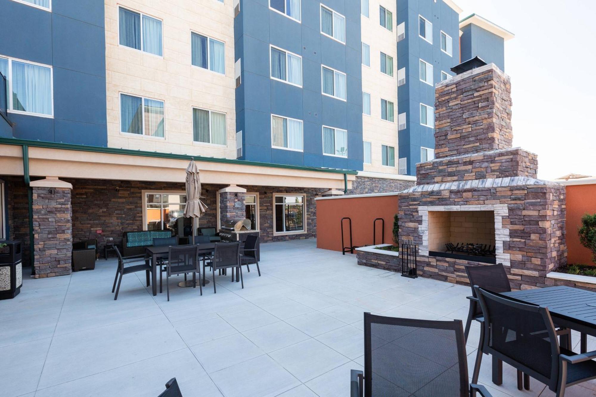 Residence Inn By Marriott Oklahoma City Airport Екстер'єр фото